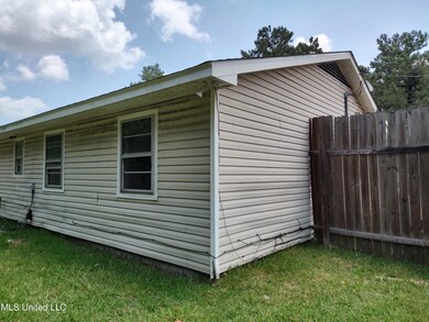 1212 Fern Dr, Picayune, MS 39466 - photo 4