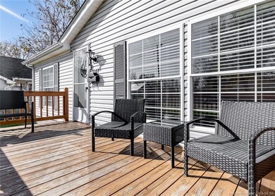 1048 N 1st St, Austin, IN 47102 - photo 5