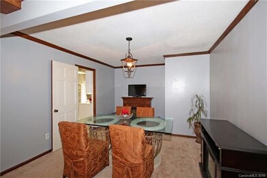 421 Beverly Dr, Statesville, NC 28625 - photo 7