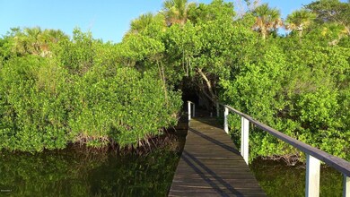 From Dock to Site
