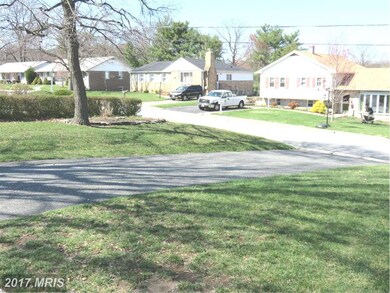 7906 Hilltop Ave, Nottingham, MD 21236 - photo 3