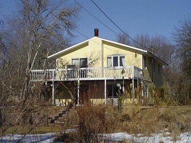 76 Carpenter Dr, Wakefield, RI 02879 - photo 4