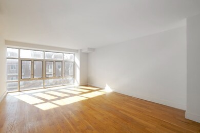 90-02 Queens Blvd unit 516, Elmhurst, NY 11373 - photo 7