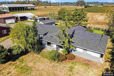 6127 S Schneider Rd, Woodburn, OR 97071 - photo 3