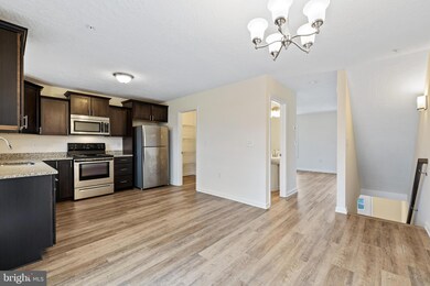 446 Cadbury Dr, Red Lion, PA 17356 - photo 6