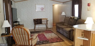 1247 Broadway Ave, Reading, PA 19606 - photo 7