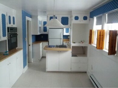 9-11 Thomas St, Concord, NH 03301 - photo 4