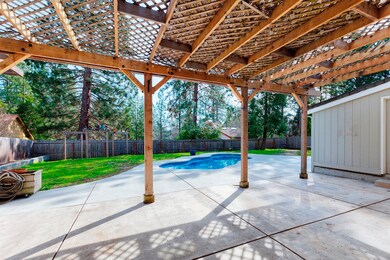 1520 NW B St, Grants Pass, OR 97526 - photo 6