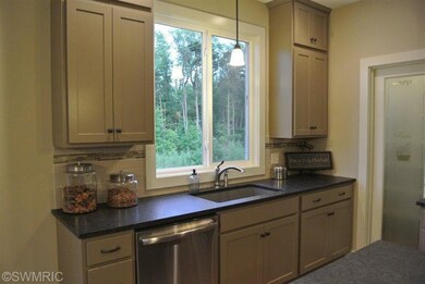 3122 Peachleaf Ct, Holland, MI 49424 - photo 5