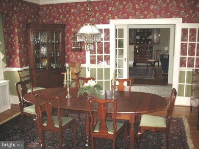 126 Washington St, Woodstown, NJ 08098 - photo 5