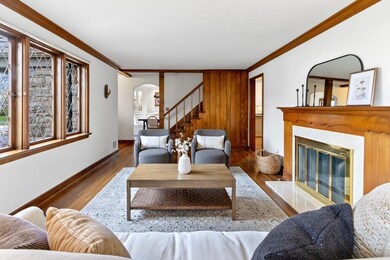 1851 Collingswood Road-39.jpg-SMALL