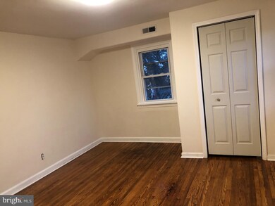 7198 Locust St unit 1ST, Upper Darby, PA 19082 - photo 5