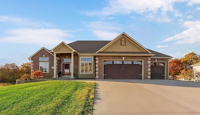 604 Buckeye Ln, Pleasant Hill, MO 64080 - photo 2