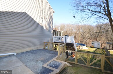 1602 Brimfield Cir, Sykesville, MD 21784 - photo 6