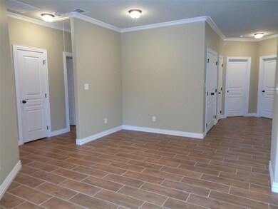 1504 S Montgomery St, Sherman, TX 75090 - photo 3