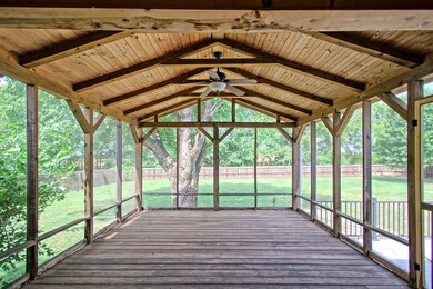 6007 Criddle Dr, Columbia, TN 38401 - photo 3