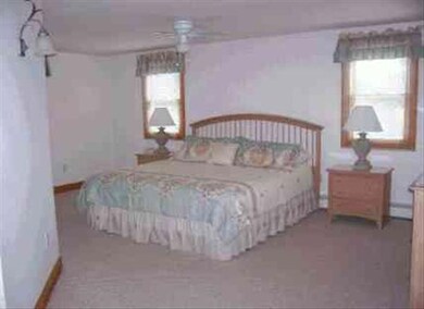 9 Old Dunhams Corner Way, Edgartown, MA 02539 - photo 2