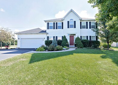 772 Brandt Dr, Lake In the Hills, IL 60156 - photo 4