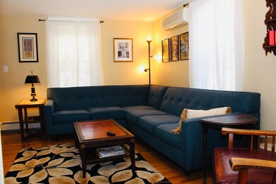 10 Lyndon St, Concord, NH 03301 - photo 2