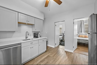 115 Harborview Ave unit 1st, Bridgeport, CT 06605 - photo 7