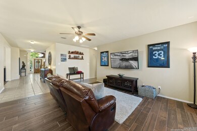 10419 Shire Country, San Antonio, TX 78254 - photo 7