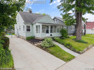 Front of Home/Street View