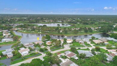 13713 Whispering Lakes Ln, West Palm Beach, FL 33418 - photo 6