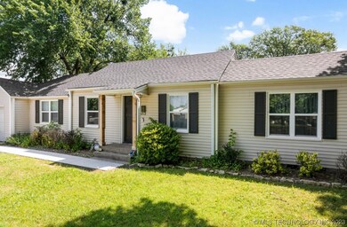 1114 N Dorothy Ave, Claremore, OK 74017 - photo 3