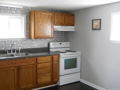 427 Kentucky Ave, Tipton, IN 46072 - photo 5