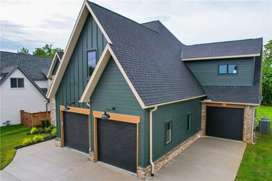 508 SW Autumn Hills Rd, Bentonville, AR 72712 - photo 2