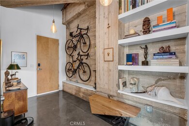 1100 E 3rd St unit 201, Long Beach, CA 90802 - photo 2