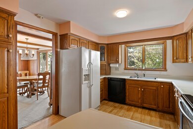 31 Harraseeket Rd, Freeport, ME 04032 - photo 7