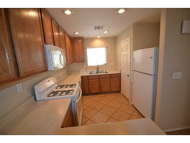 8384 Pearl Beach Ct, Las Vegas, NV 89139 - photo 3