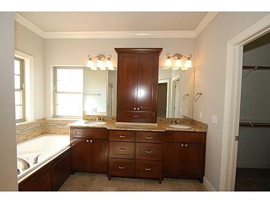Master Bath/Spa.