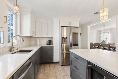 68 Metacomet Ave, East Taunton, MA 02718 - photo 6