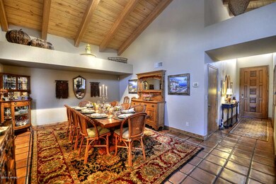 Dining_Room