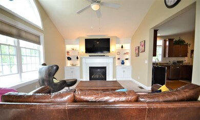 4 Snowberry Hollow, Londonderry, NH 03053 - photo 5