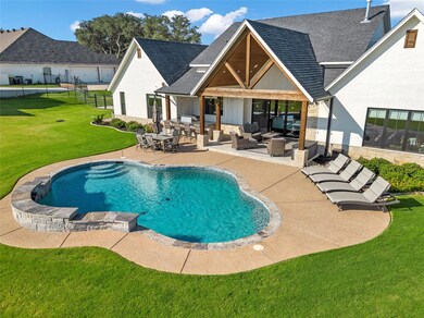 104 Helton, Granbury, TX 76049 - photo 2