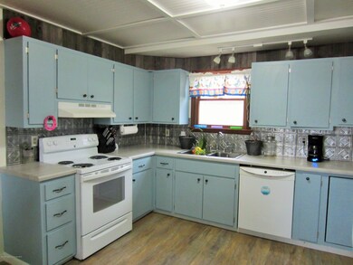 426 Marshbrook Rd, Dalton, PA 18414 - photo 5