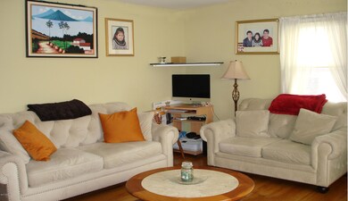 37 Pemberwick Rd, Greenwich, CT 06831 - photo 2