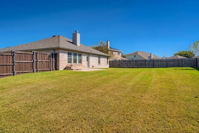 417 Ashland Dr, Wylie, TX 75098 - photo 2