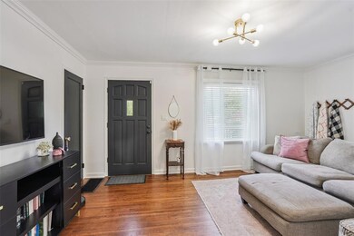 1705 56th St, Des Moines, IA 50310 - photo 6