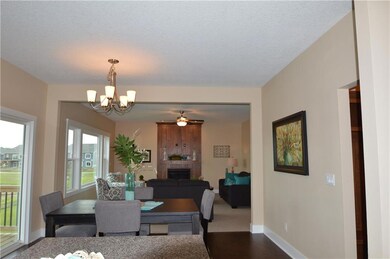 9510 Rushbrook Dr, Johnston, IA 50131 - photo 7