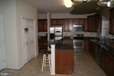 35471 Pheasant Ridge Rd, Locust Grove, VA 22508 - photo 4