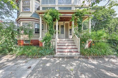 89 Whitmarsh St, Providence, RI 02907 - photo 3
