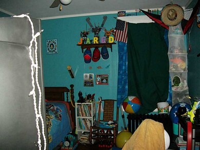 624 Charles St, Fall River, MA 02724 - photo 6