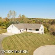 4618 Indian Lake Ct unit 17, Wayland, MI 49348 - photo 3