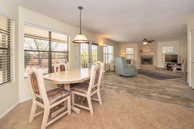 15217 S 28th St Phoenix AZ-large-011-17-