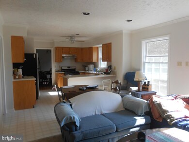 18525 Pilgrims Ct, Lexington Park, MD 20653 - photo 7