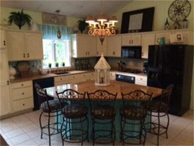 11 Winter Cir, Rockland, MA 02370 - photo 2